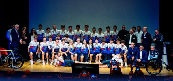 CIC Pro Cycling Academy "Maillot et Vélo 2026"