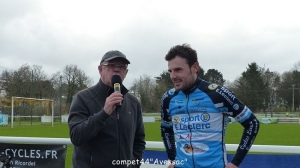 François Lecuyer (AC Brévinois) au micro de Yvan Collineau